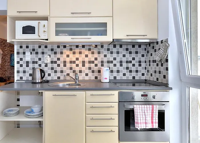 Appartement Emerald Marble Serenity